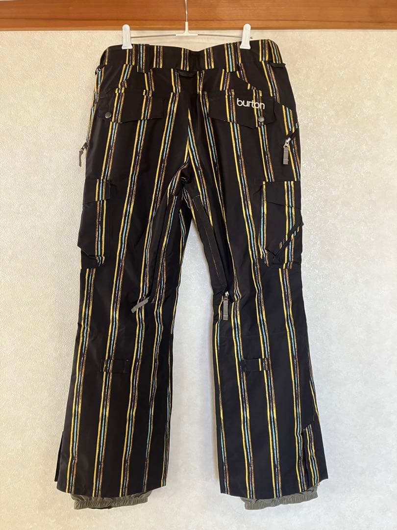 新品・未使用ウェア・タグ付き　バートン/ウィメンズ・パンツ②