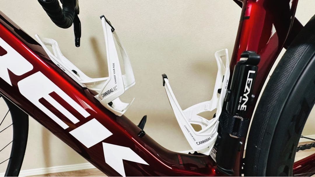 【ガイコツ　パーク】【爆速】TREK Madone SL6 Gen7