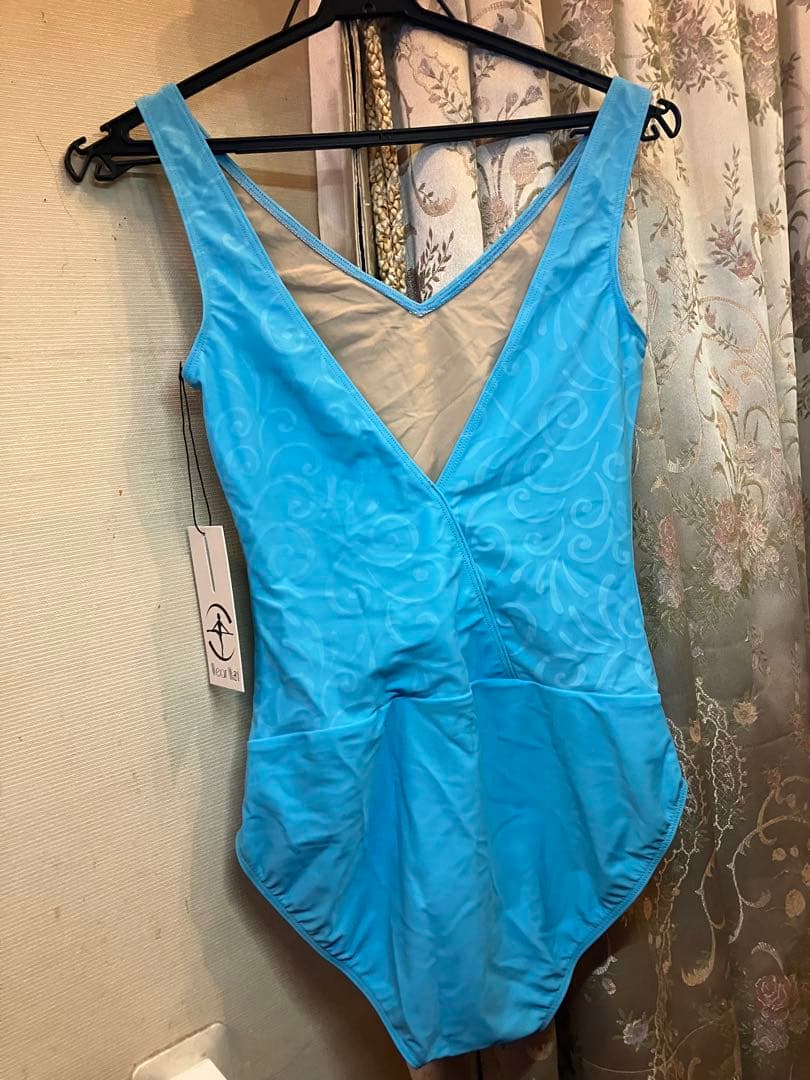 Wearmoi ウェアモア　Mタグ付き新品