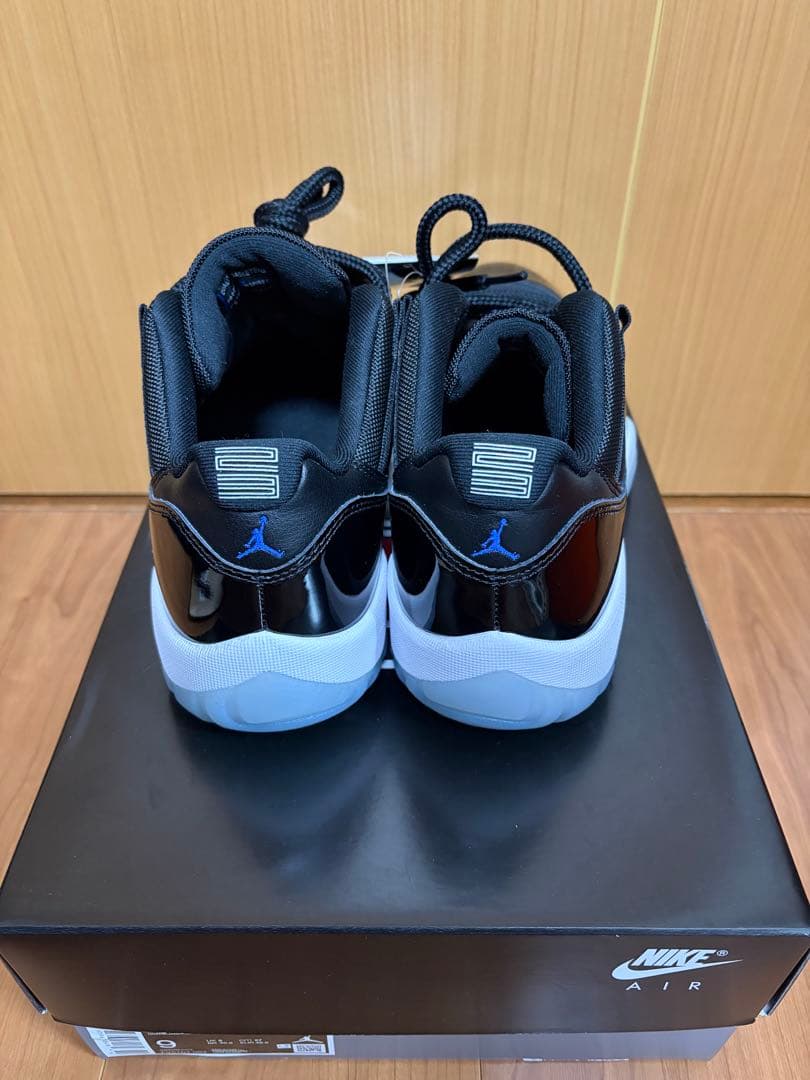 Jordan11 Low  ジョーダン11 スペースジャム