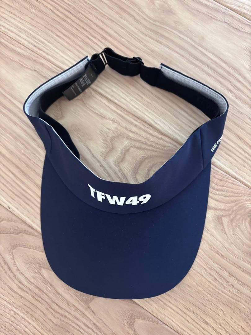 TFW49 TAFFETA SUN VISOR サイズM ネイビー