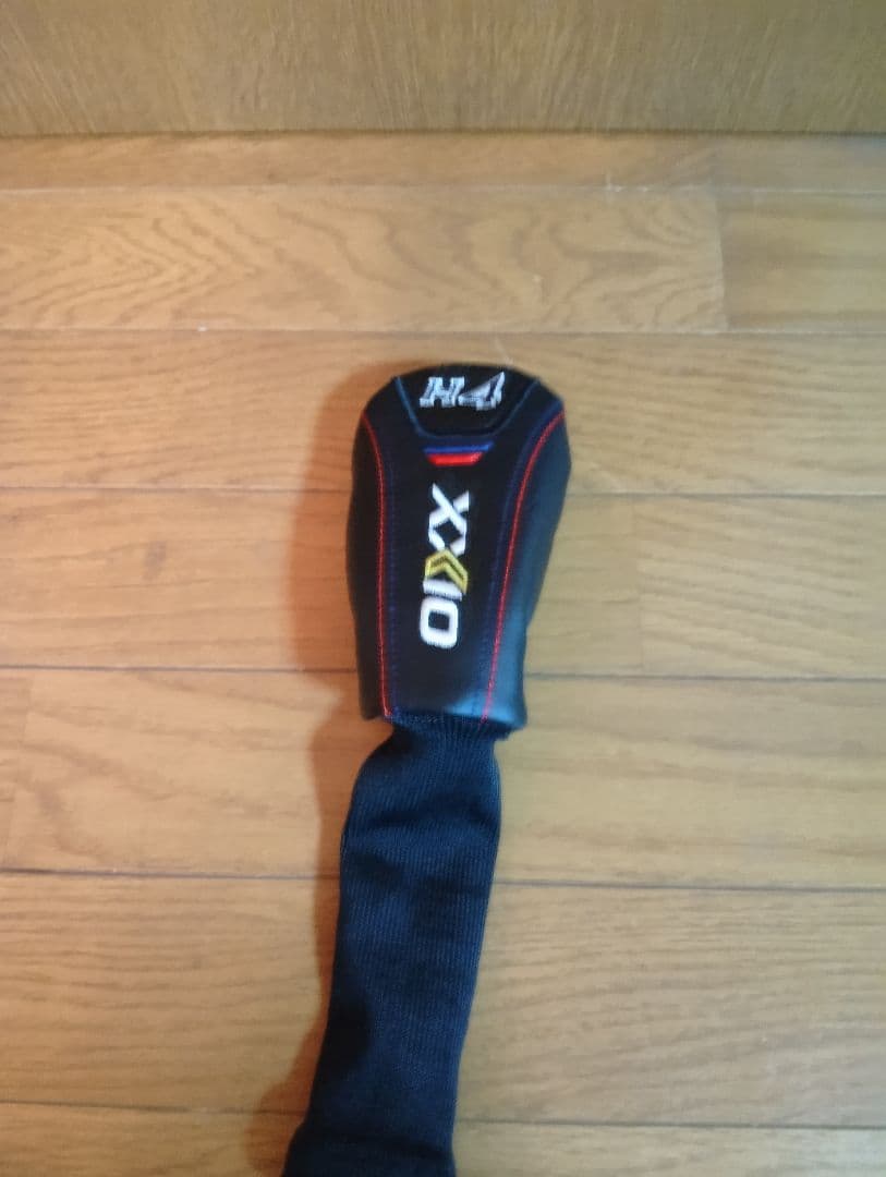 XXIO13UのハイブリッドSR4番打ち放し場試打のみ 新品同様超美品