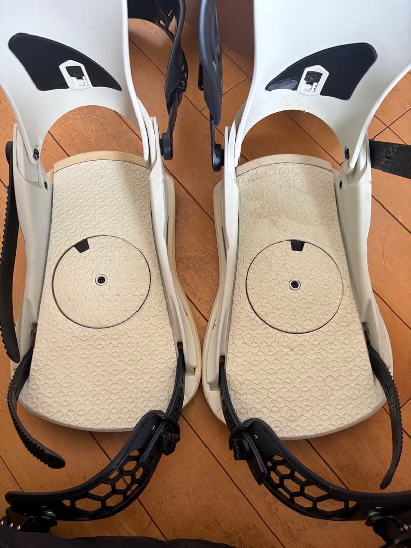 スノーボード UNION STRATA BONE WHITE