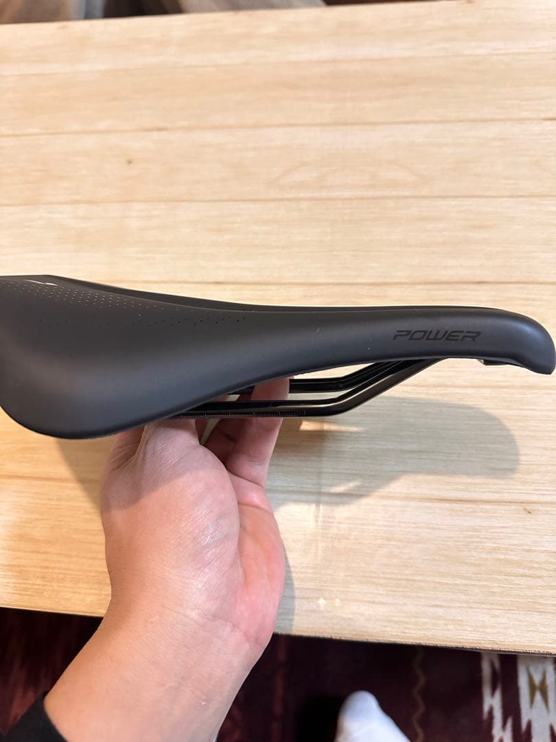 Specialized Power サドル 155mm