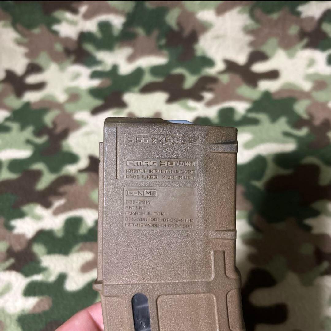 米軍実物　MAGPUL PMAG 30 窓付き　マグプル Pマグ11