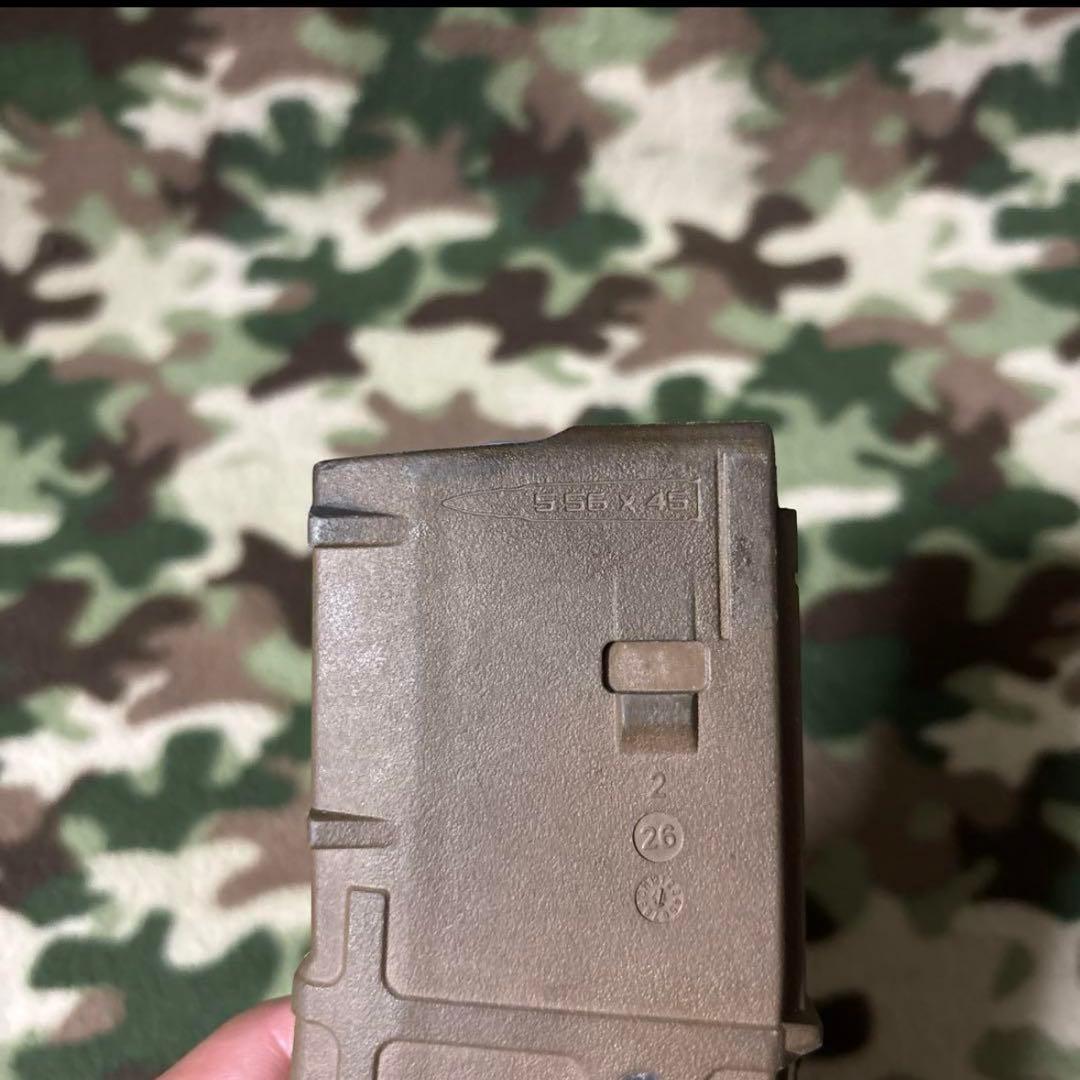 米軍実物　MAGPUL PMAG 30 窓付き　マグプル Pマグ11