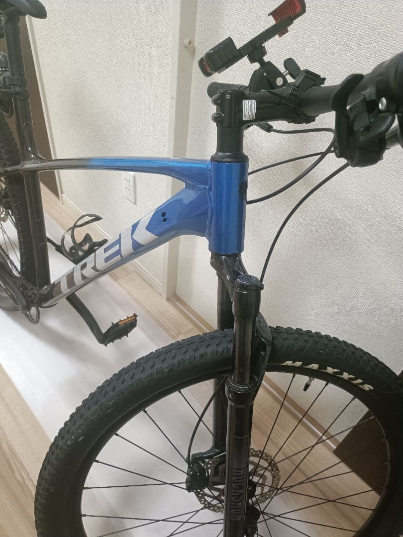 【室内保管、美品】【福岡県引取限定】Trek Marlin8 マウンテンバイク