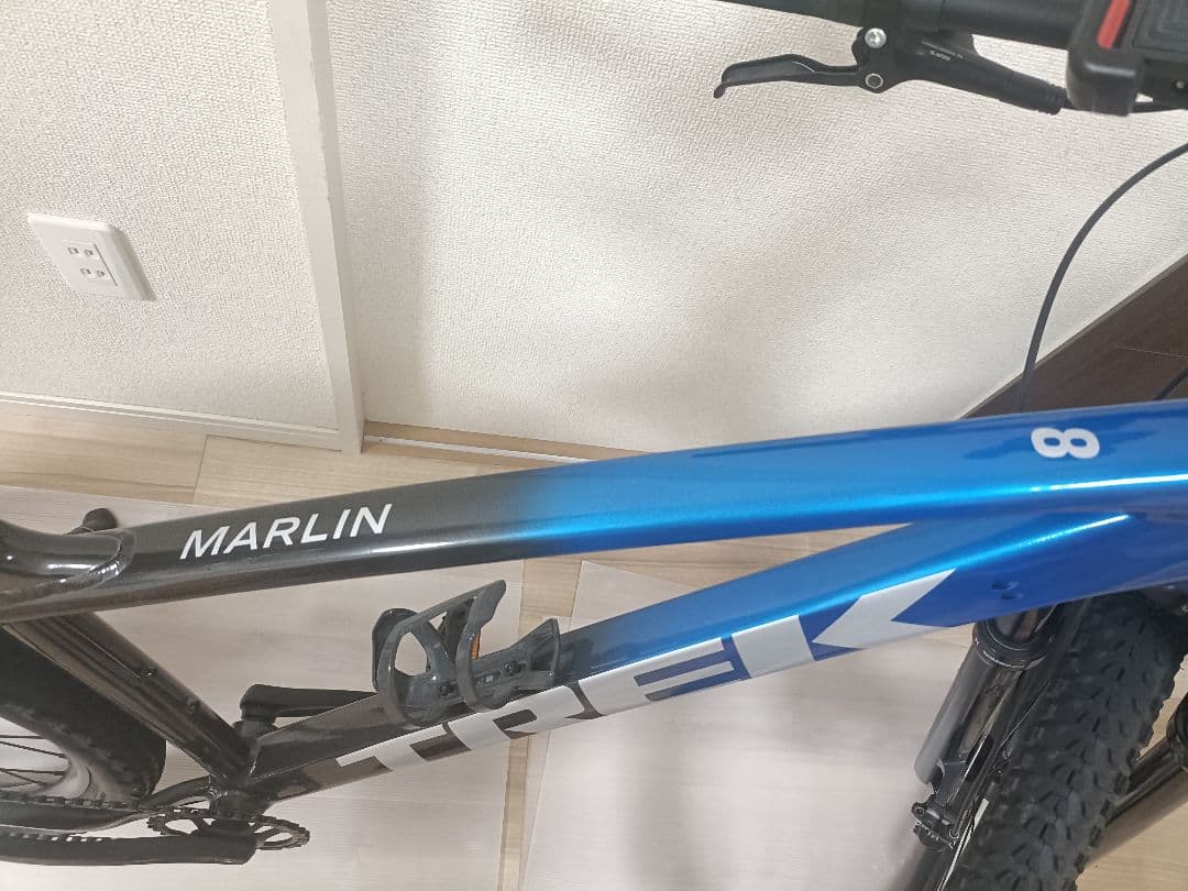 【室内保管、美品】【福岡県引取限定】Trek Marlin8 マウンテンバイク