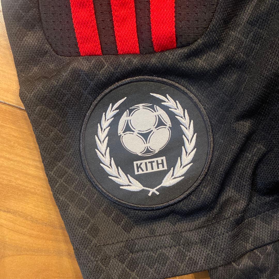 KITH adidas サッカーシャツ 黒