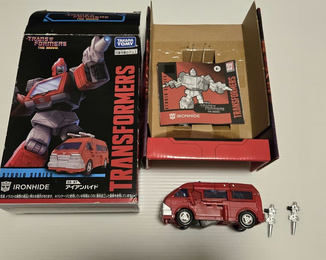 トランスフォーマー　スタジオシリーズ　SS-97　アイアンハイド