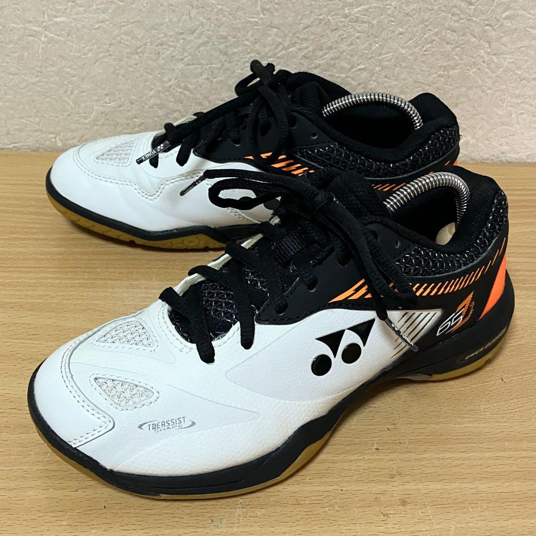 ★YONEX ヨネックス パワークッション65Z2 バドミントンシューズ