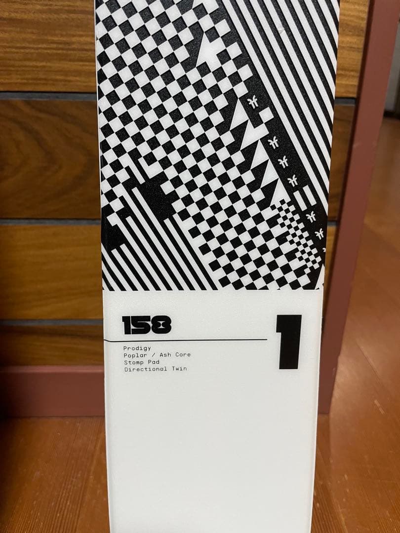 FACTION PRODIGY 1 マーカービンディングとポール付き
