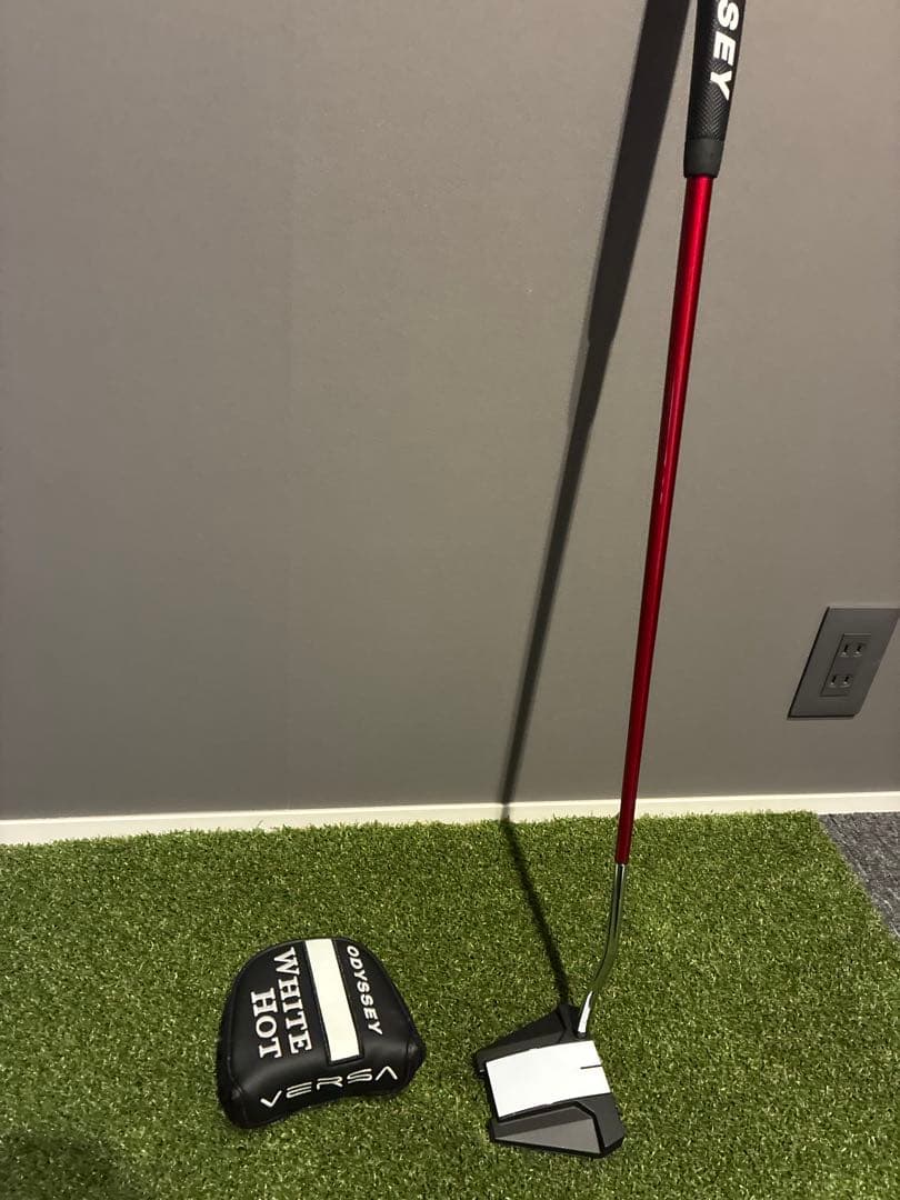 Odyssey White Hot Versa パター　34インチ