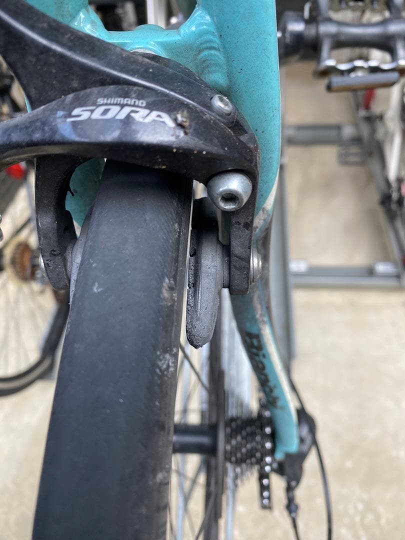 【中野区引取】Bianchi ロードバイク　洗車台付き！タイヤチューブ新品！