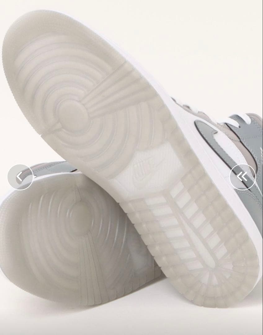 【最終値下げ】エアジョーダン　1 MID SE