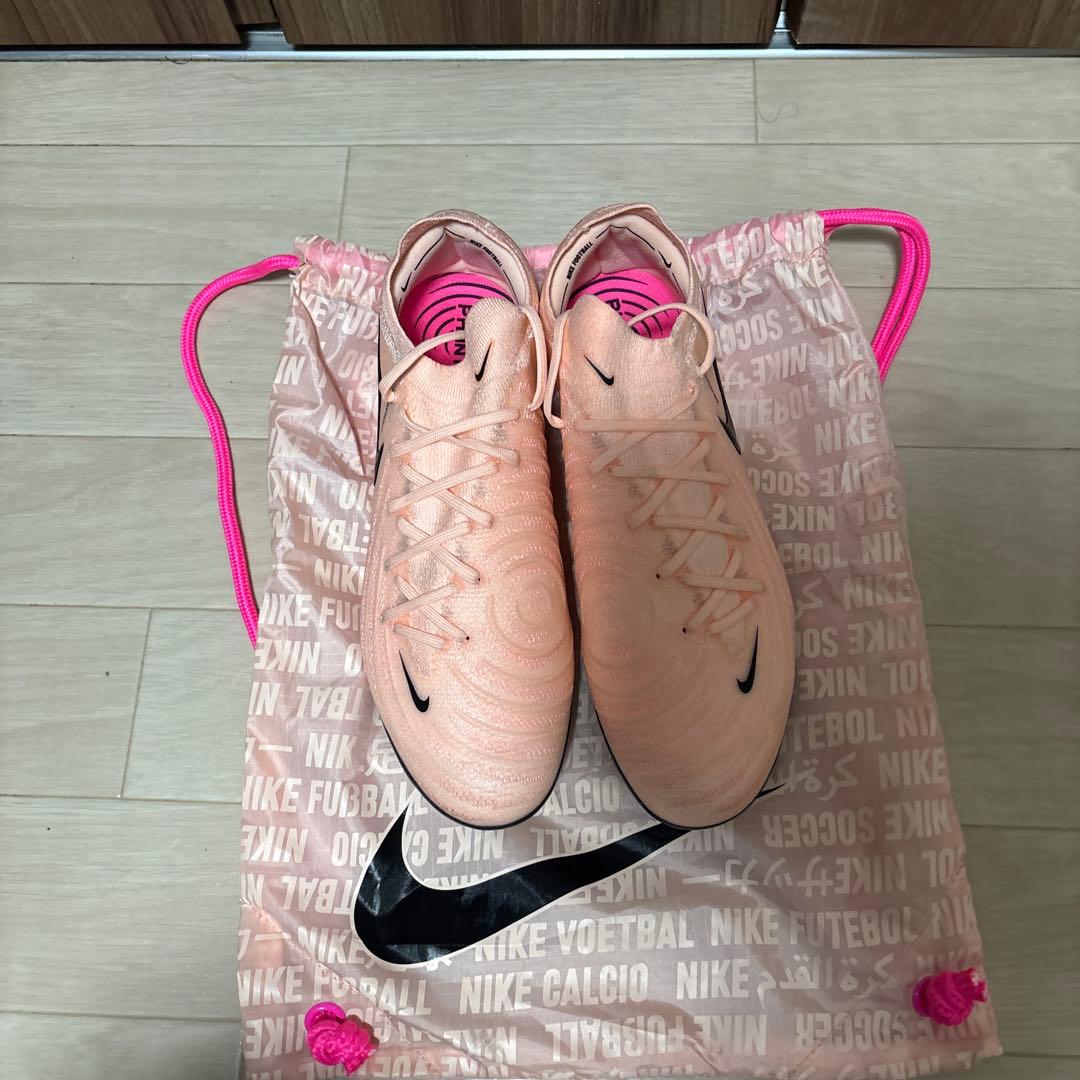 Nike サッカーシューズ ファントム
