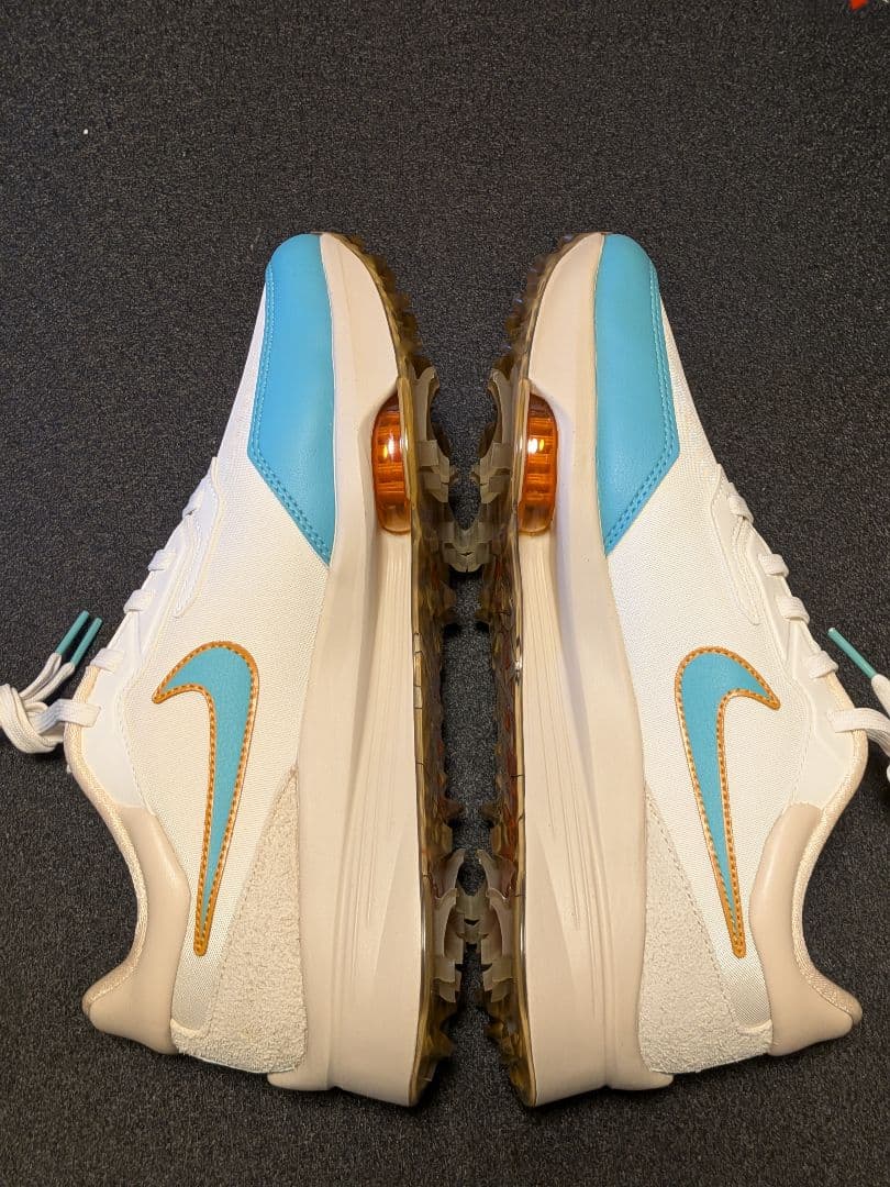 ☆超美品☆限定カラーモデル！NIKE ゴルフシューズ 26cm