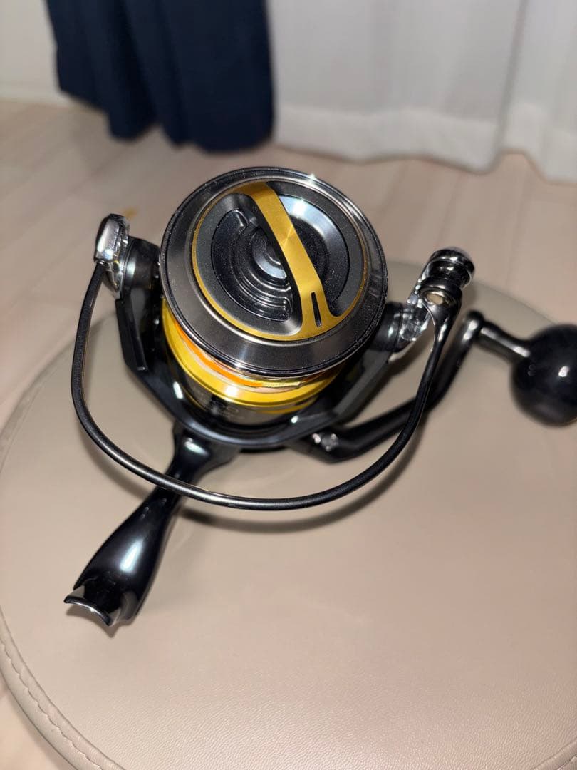 25STELLA SW 8000HGスピニングリール