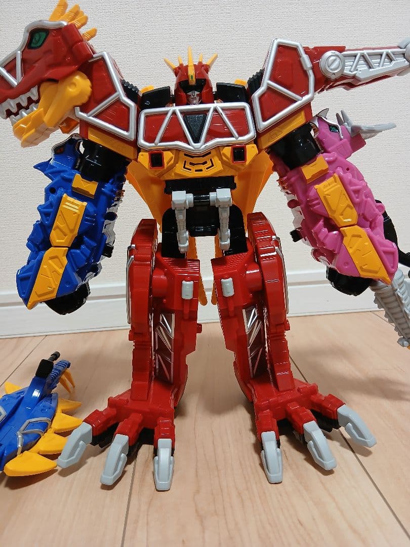 ギミック作動OK　獣電池付◆DXキョウリュウジン　獣電戦隊キョウリュウジャー合体