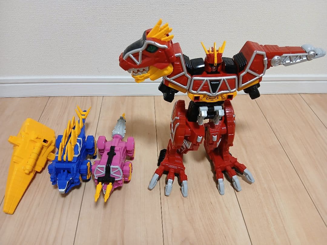 ギミック作動OK　獣電池付◆DXキョウリュウジン　獣電戦隊キョウリュウジャー合体