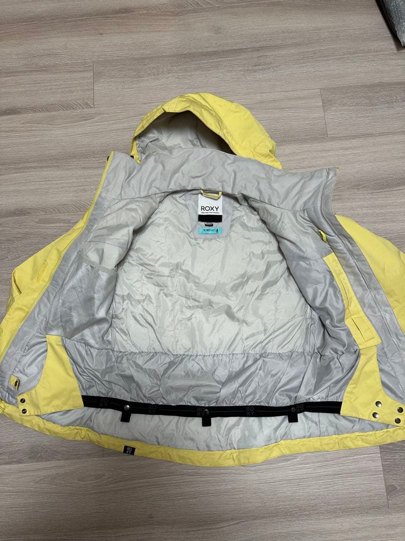 ROXY スノーボードジャケット イエロー　ウェア　スノーボード
