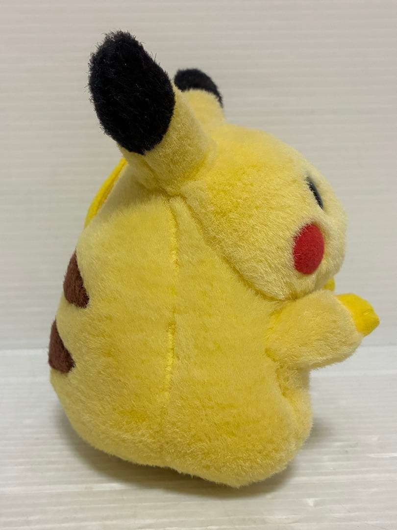 希少　初代ピカチュウ　ぬいぐるみ　おなかを押すとなくヨ　TOMY当時物
