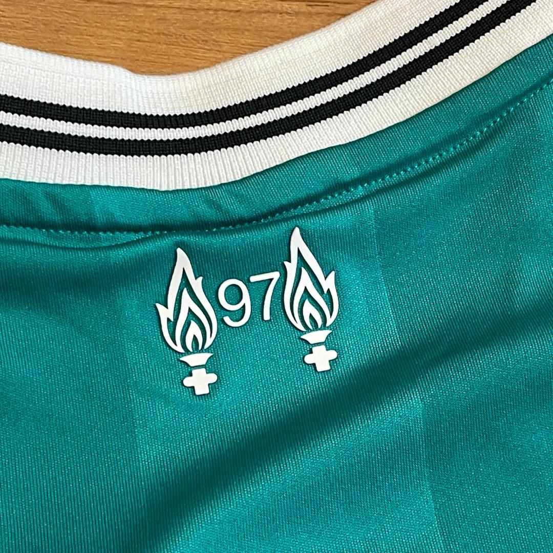 新品　2XL リバプール サード レプリカ ユニフォーム　liverpool