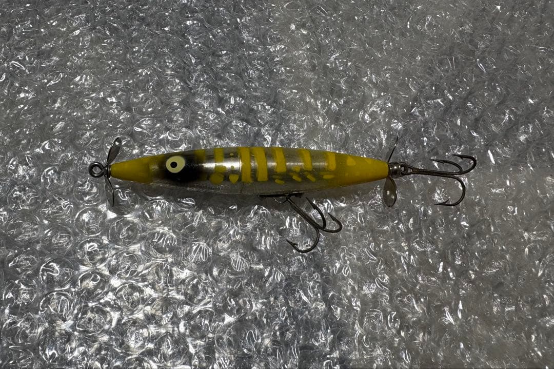 オールドヘドン　ダイイングフラッター　レアカラー　金目　HEDDON ルアー