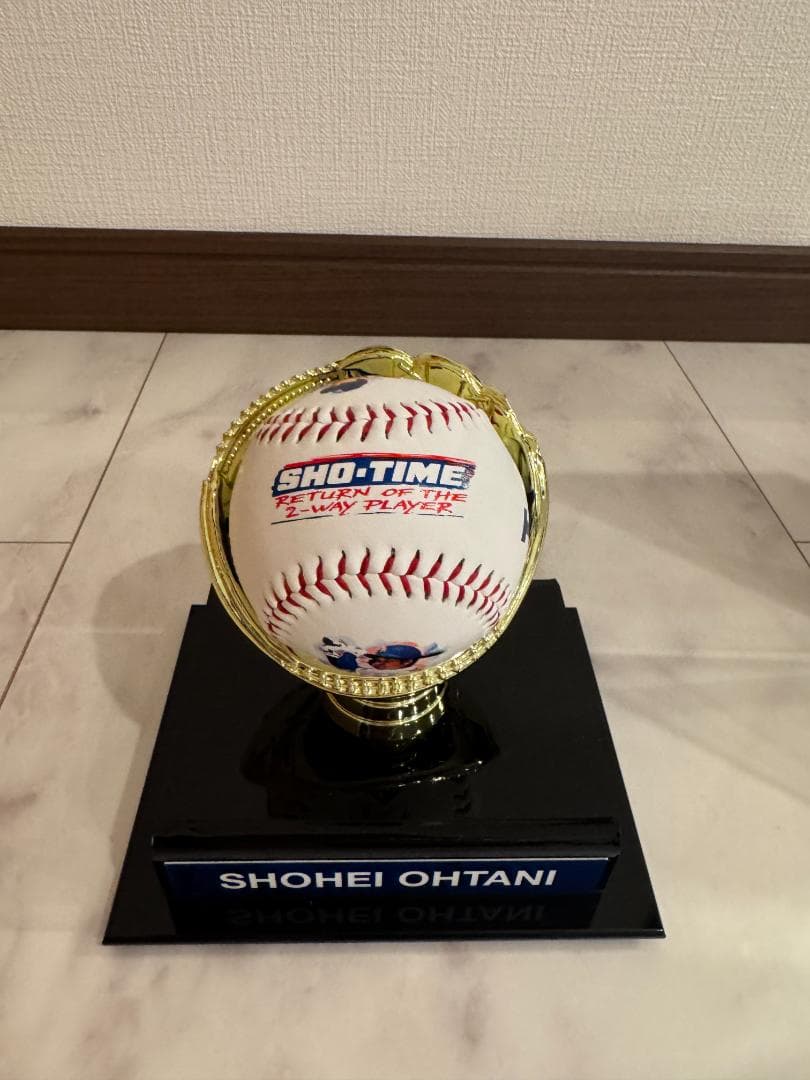 SHOHEI OHTANI 限定版サインボール