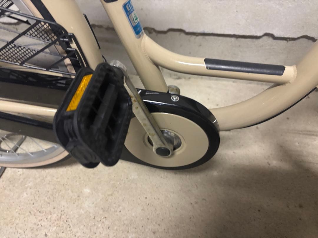 ベージュ シティサイクル クッションサドル付き