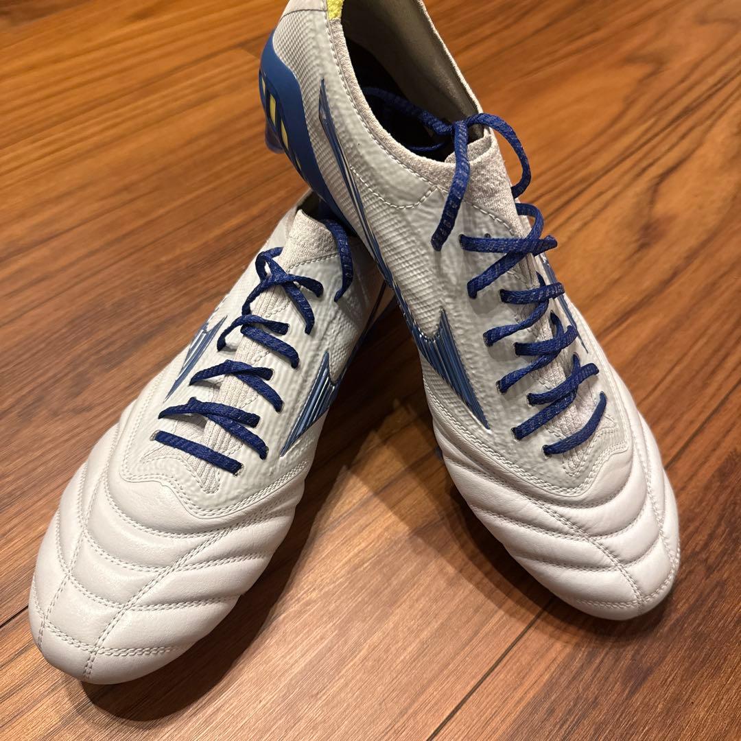 Mizuno モレリア ネオ 3 β ジャパン 限定カラー　27.5センチ