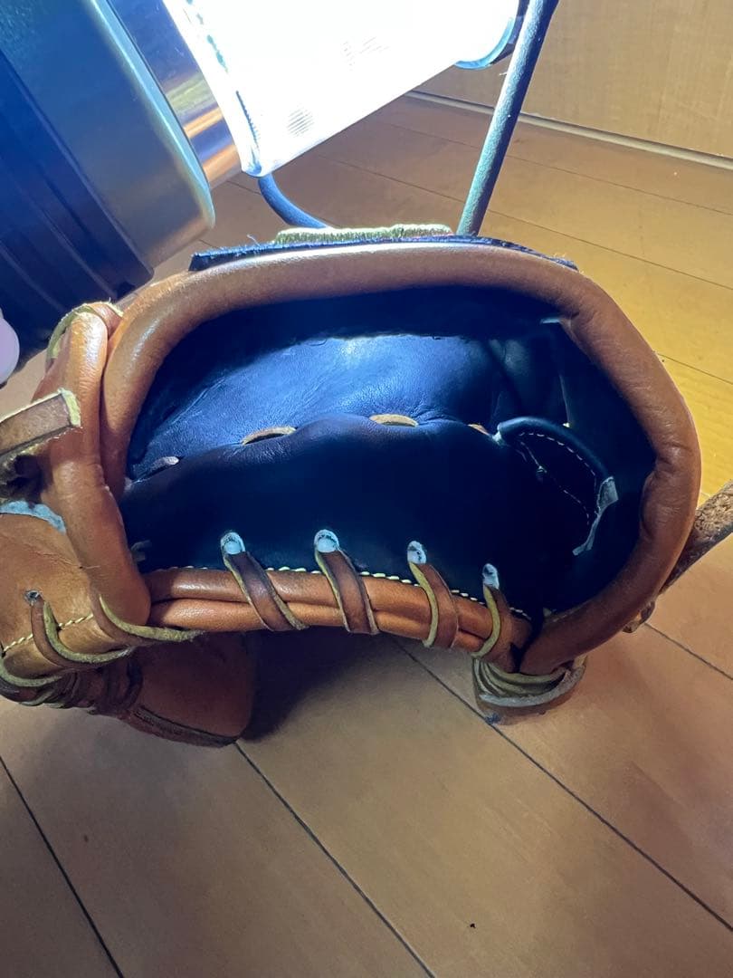 ドナイヤ　軟式内野グローブ　山田哲人モデル