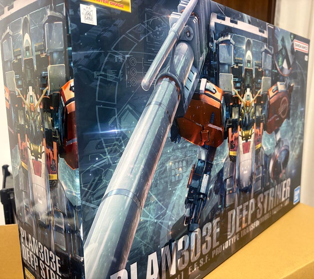 MG ディープストライカーPLAN303E DEEP STRIKER 1/100