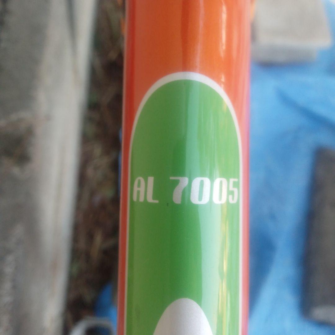 HARP　オレンジロードバイク 700C ドロップハンドル　あな