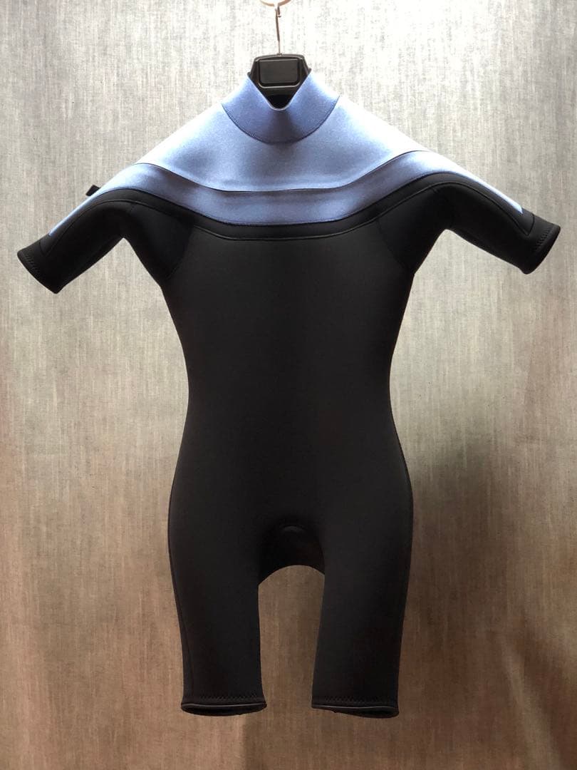 ウェットスーツ MENS Mサイズ 新品未使用