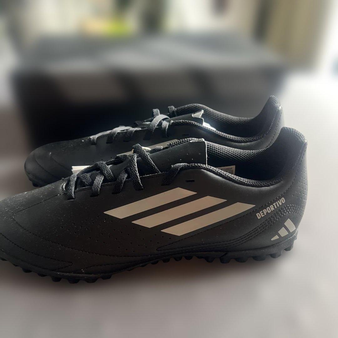 新品未使用品　adidas DEPORTIVO トレシュー　27.5
