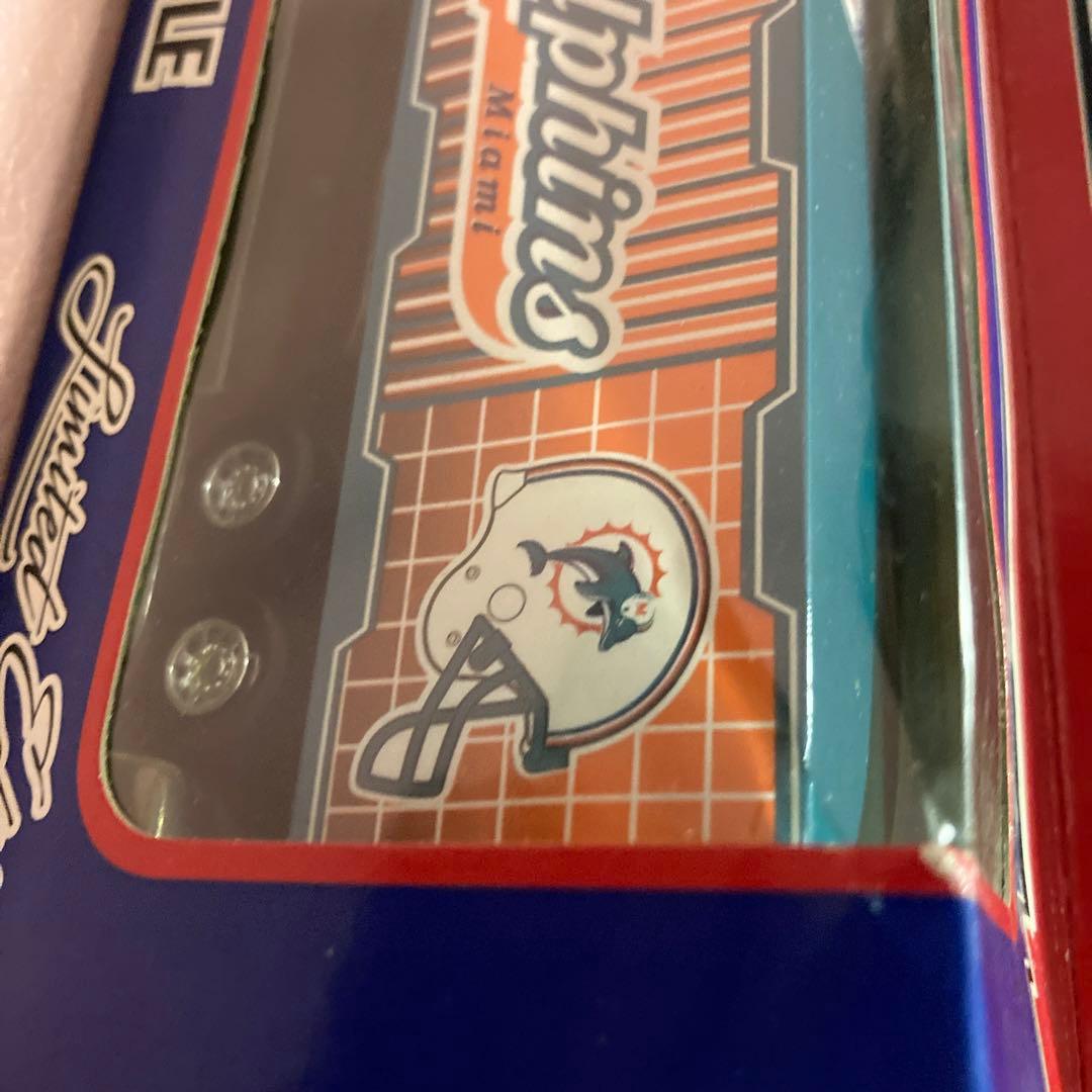 NFL アメフト　マイアミドルフィンズ　コレクションミニカー　4台セット　希少