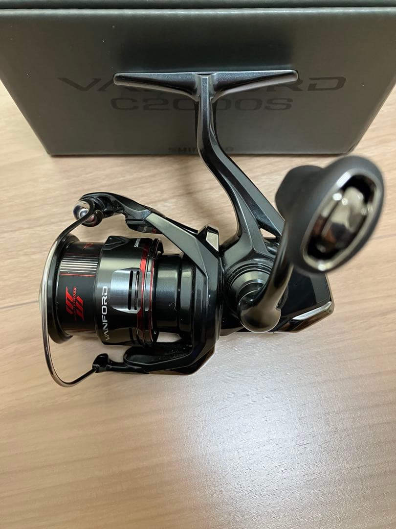 極美品SHIMANO VANFORD シマノ 24ヴァンフォードC2000S