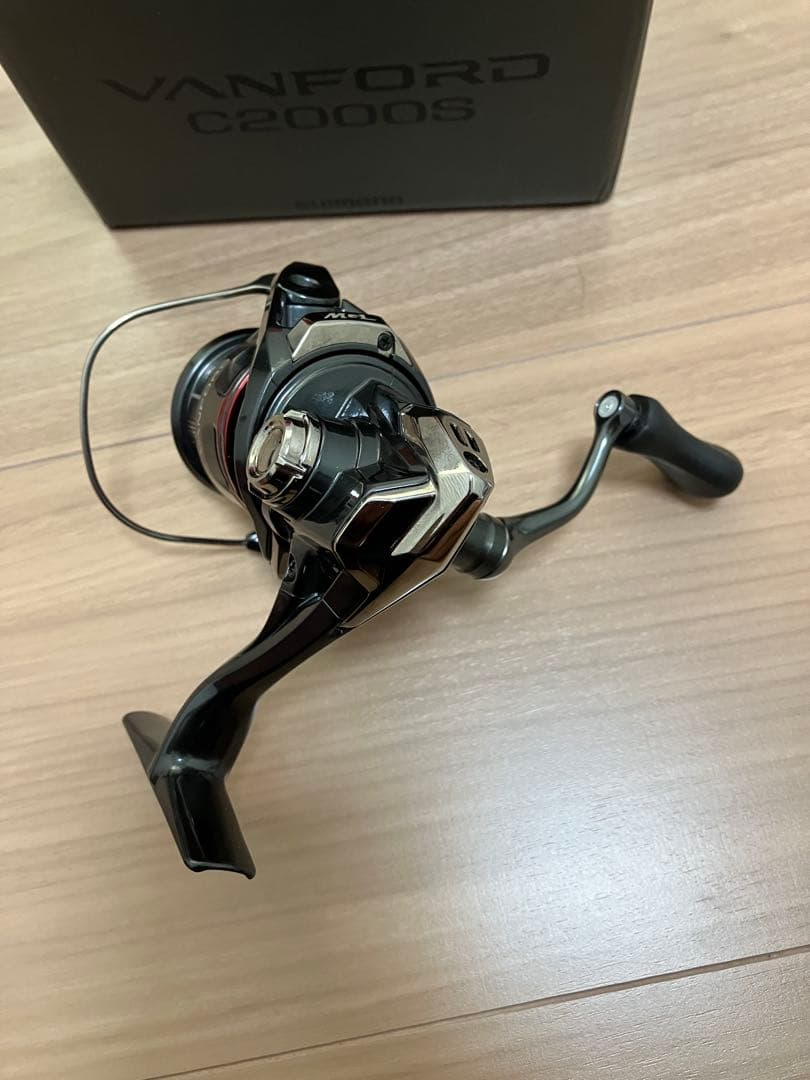 極美品SHIMANO VANFORD シマノ 24ヴァンフォードC2000S