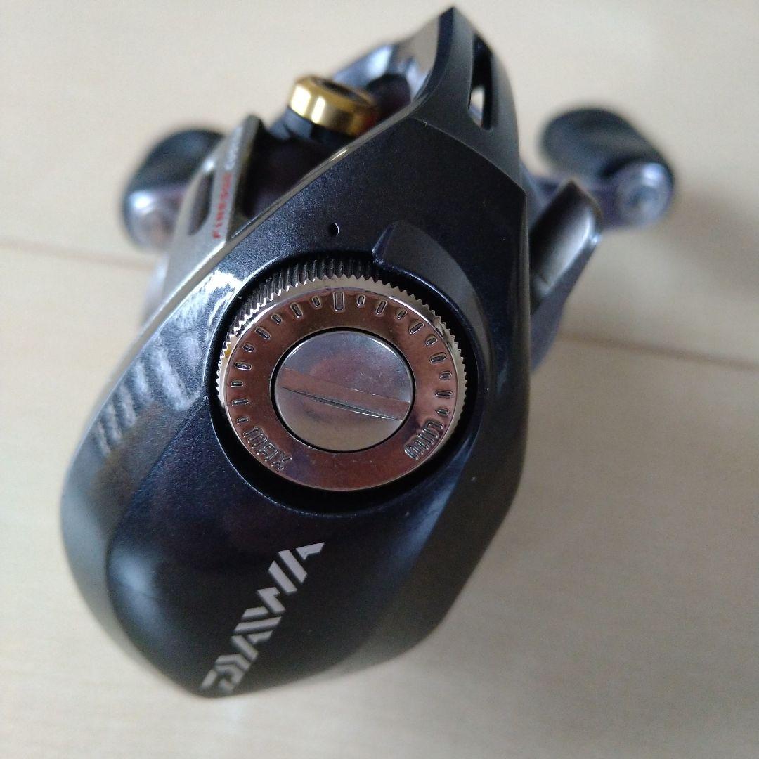 DAIWA　ALPHAS　105HL　アルファスフィネスカスタム
