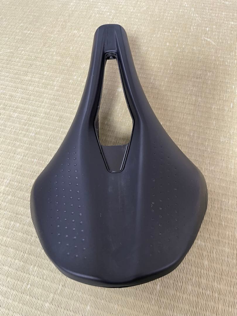 Fizik ARGO TEMPO R3 150mmフィジーク　アルゴ　テンポ