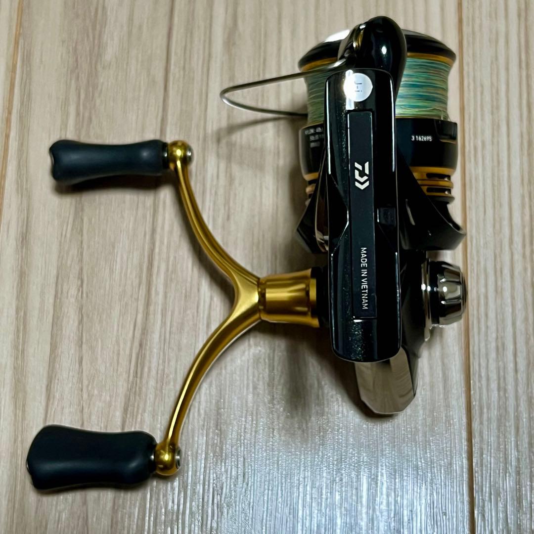 ダイワ　23 レガリス LT2500S-DH スピニングリール