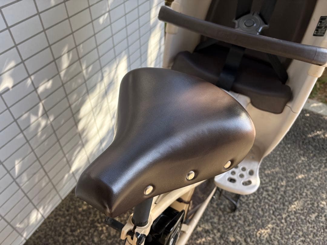 送料込み　ギュットクルーム　R•DX