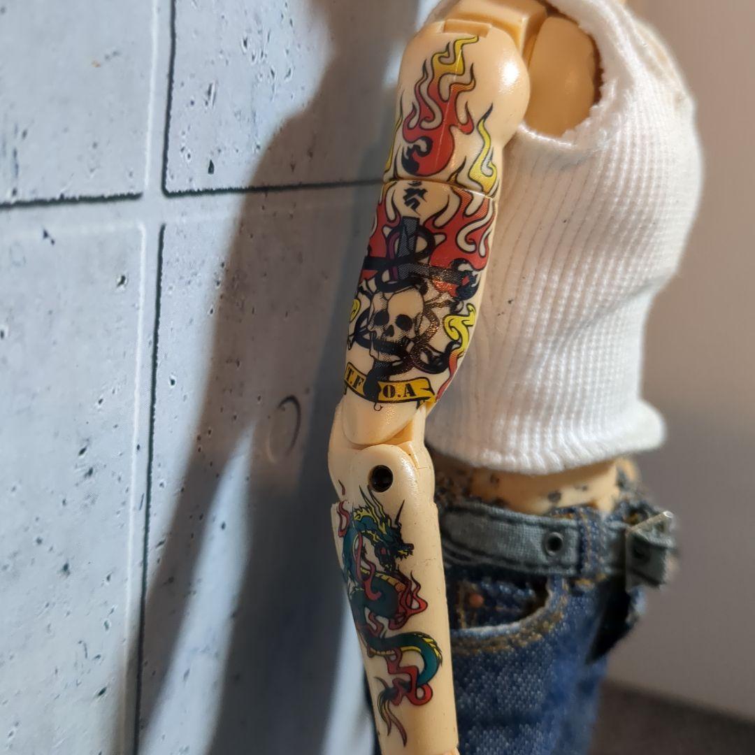1/6 12インチ　アジアタトゥーギャング　VTG727