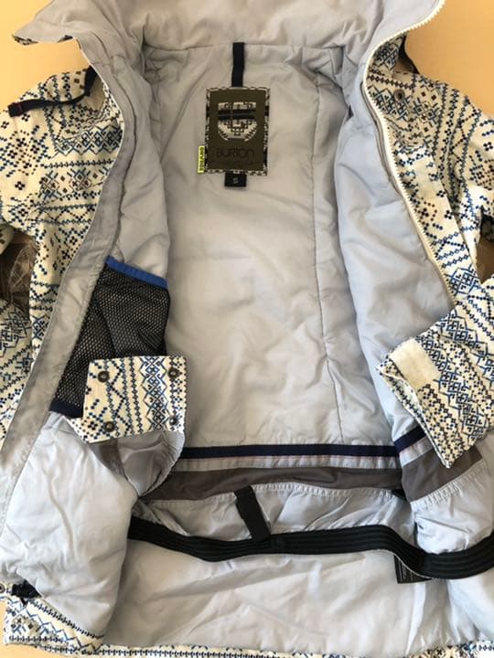 【美品】BURTON レディース　スノーボードウェア上下