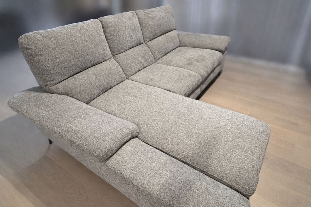 【ほぼ新品✨】新潟県引き取り限定3人掛けカウチソファ