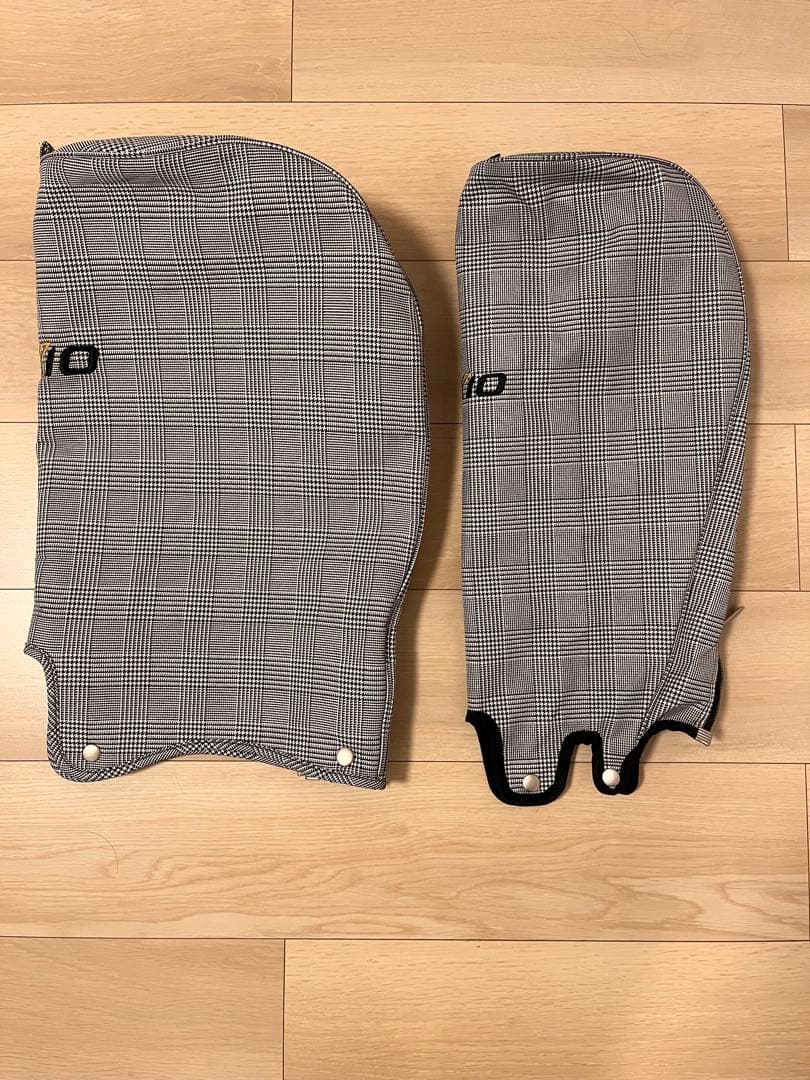 XXIO チェック柄キャディバッグ　スタンドサブバッグ