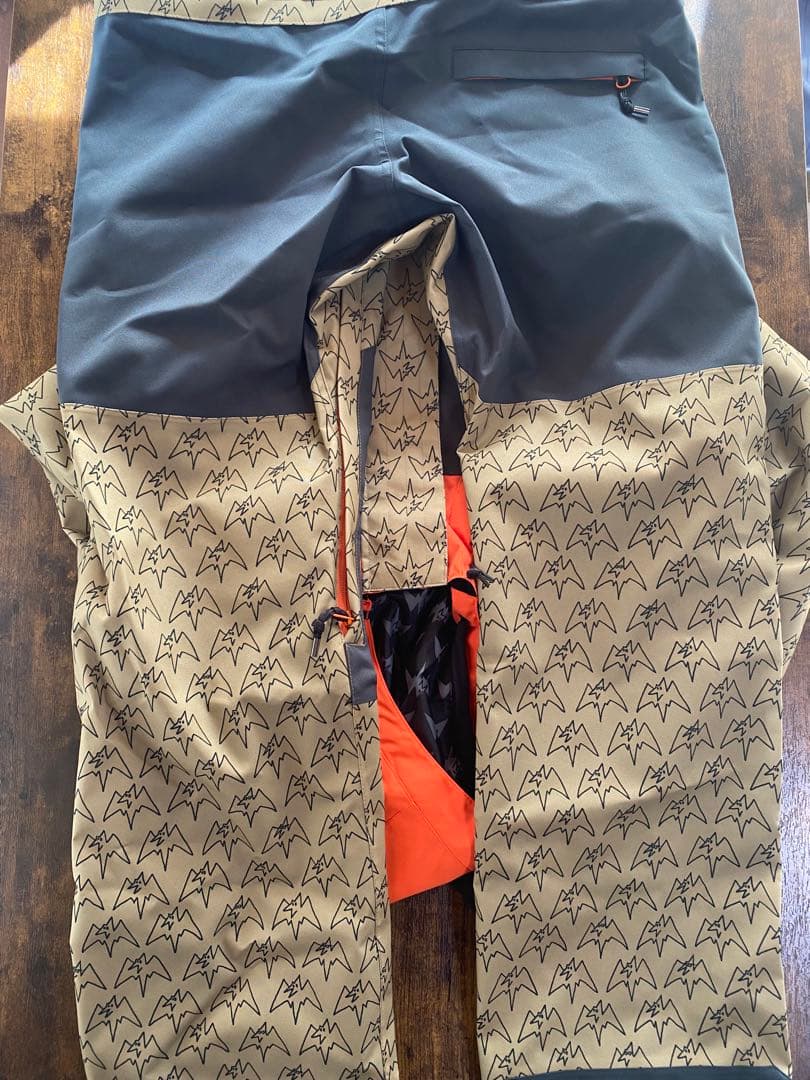 スノーボード AIRBLASTER STRETCH FREEDOM SUIT Medium