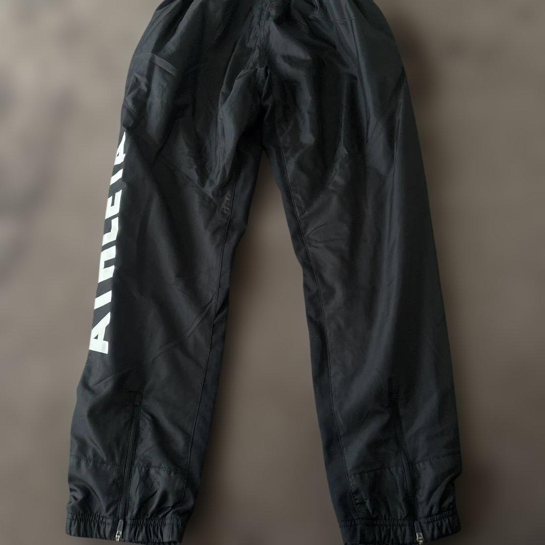 ATHLETA ピステ上下 グレー　セットアップ　ナイロン　フットサル