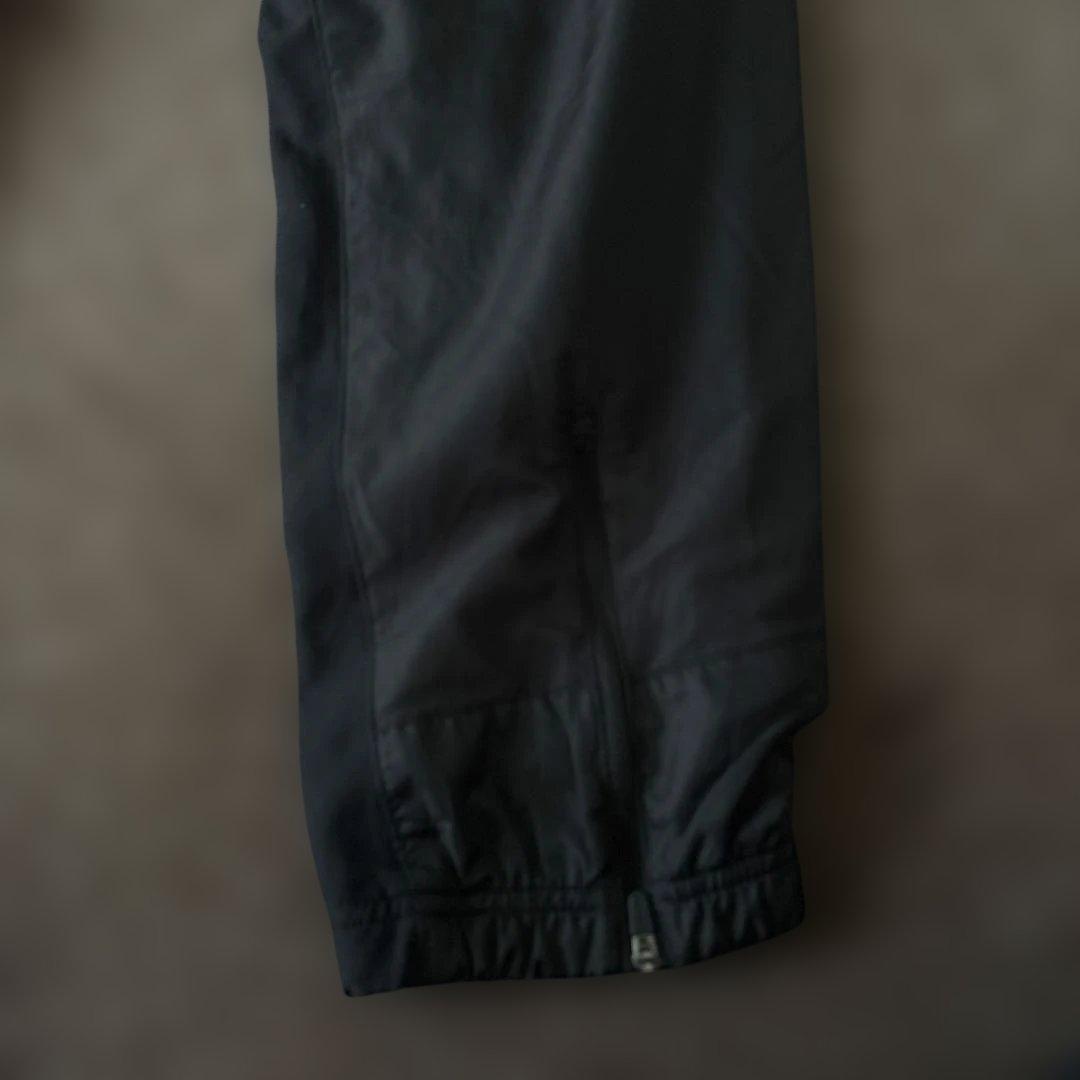 ATHLETA ピステ上下 グレー　セットアップ　ナイロン　フットサル